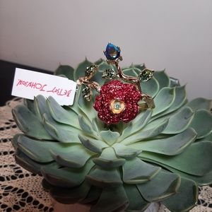 Betsey johnson bracelet